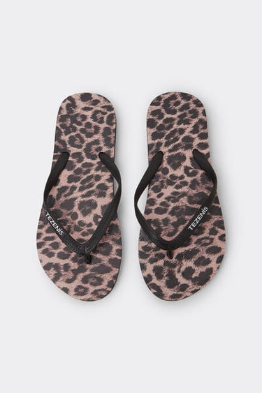 Patterned Flip Flops
