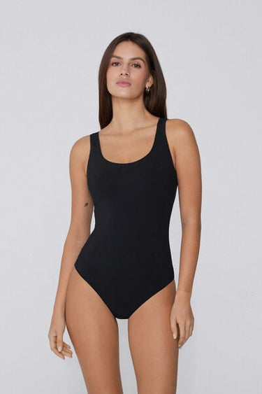 2 In 1 Natural Lifting Body with Wide Shoulder Straps