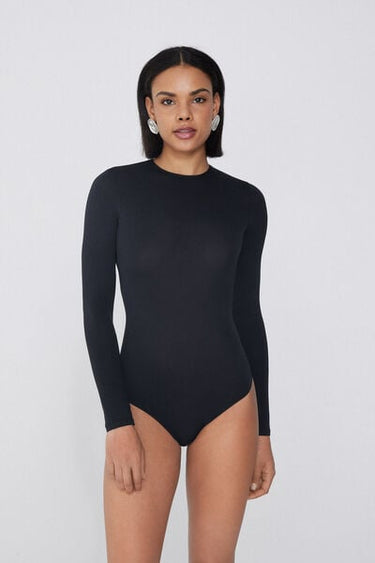 Long-Sleeved Lightweight Microfibre Body