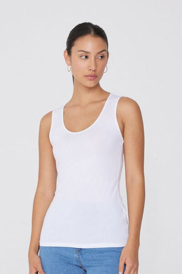 Organic Cotton Camisole with Wide Shoulder Straps and Scoop Neck