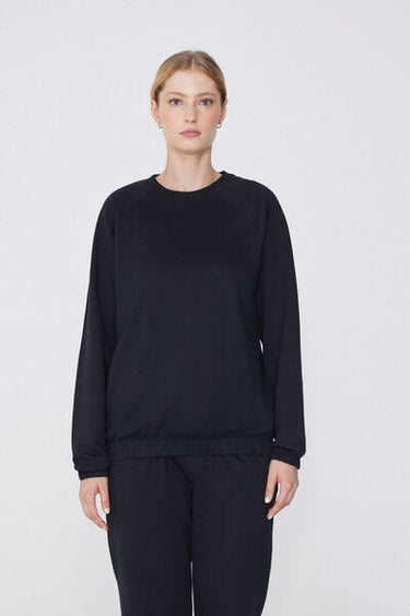 Long-Sleeved Rounded Neck Top with Cuffs