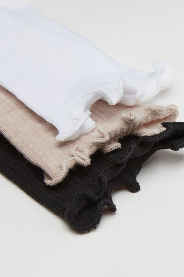 3 Pairs of Women's Short Cotton Socks with Rolled Hems
