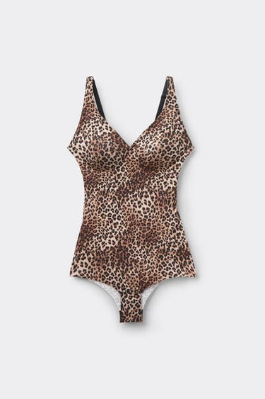 Natural Lifting Laser-Cut Printed Triangle Body