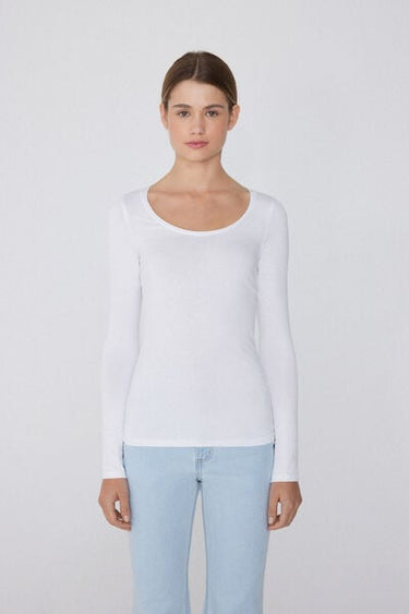 Long Sleeve Viscose Scoop Neck Top