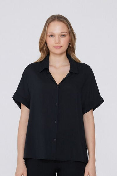 Short-Sleeved Viscose Shirt