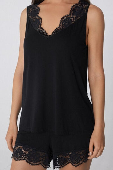 Short Viscose and Lace Pyjamas with Wide Shoulder Straps