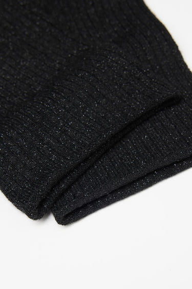 Short Ribbed No-Hem Socks