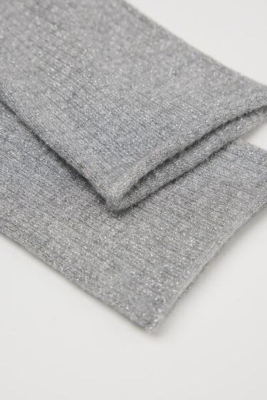 Short Ribbed No-Hem Socks