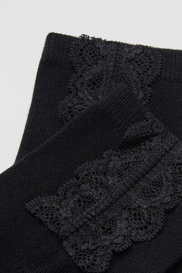 Women's Patterned Cotton Short Socks with Applique