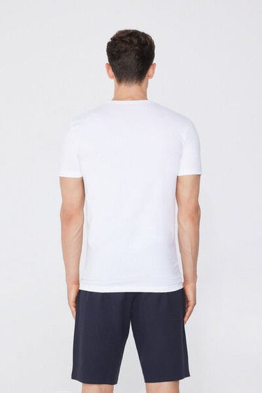 V-Neck T-Shirt in Organic Stretch Cotton