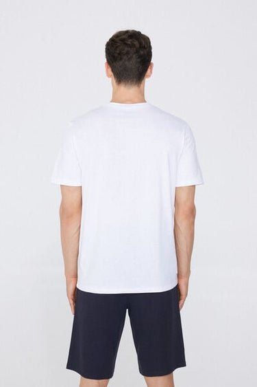 Basic Relaxed-Fit Cotton T-Shirt